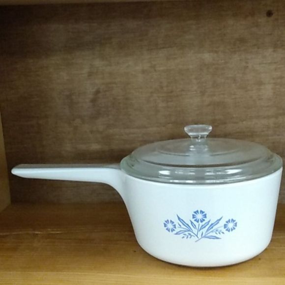 Corningware Other - Vtg CorningWare Range Topper 1 1/2 Quart Sauce Pan
